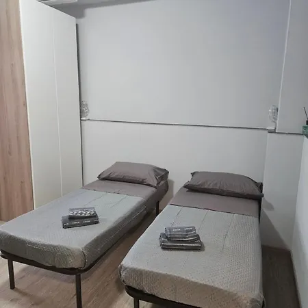 בית הארחה Oasi Del Sole Regina 3*